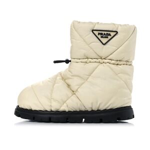 Prada Re-Nylon Piuma Triangle Logo Padded Drawcord 20mm Snow Boots Avorio 6- 36